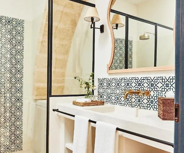 Hotel Masseria Calderisi 5*