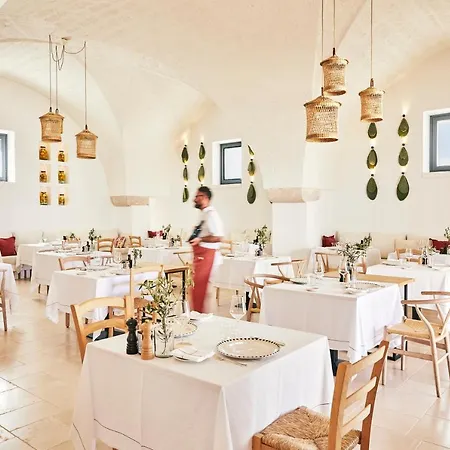 酒店 Masseria Calderisi 5*