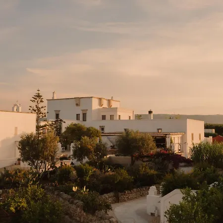 ホテル Masseria Calderisi 5*