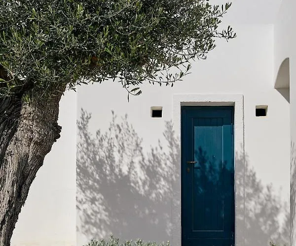 Hotel Masseria Calderisi 5*